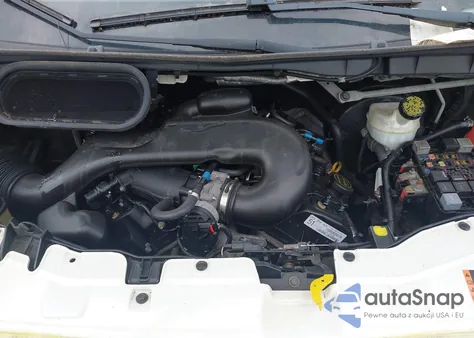 2015 Ford Transit T-250 z USA, uszkodzony, nr VIN 1FTNR2CM7FKA74888